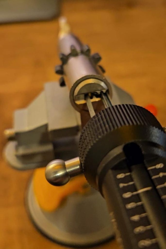 תהליך החלפת צילינדר עם פלג מנעולן באשדוד תהליך החלפת צילינדר עם פלג מנעולן באשדוד